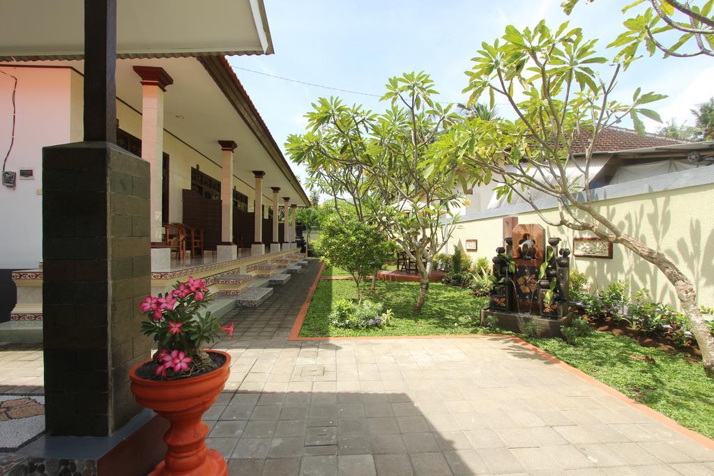 Frangipani Homestay Nusa Dua  Eksteriør bilde