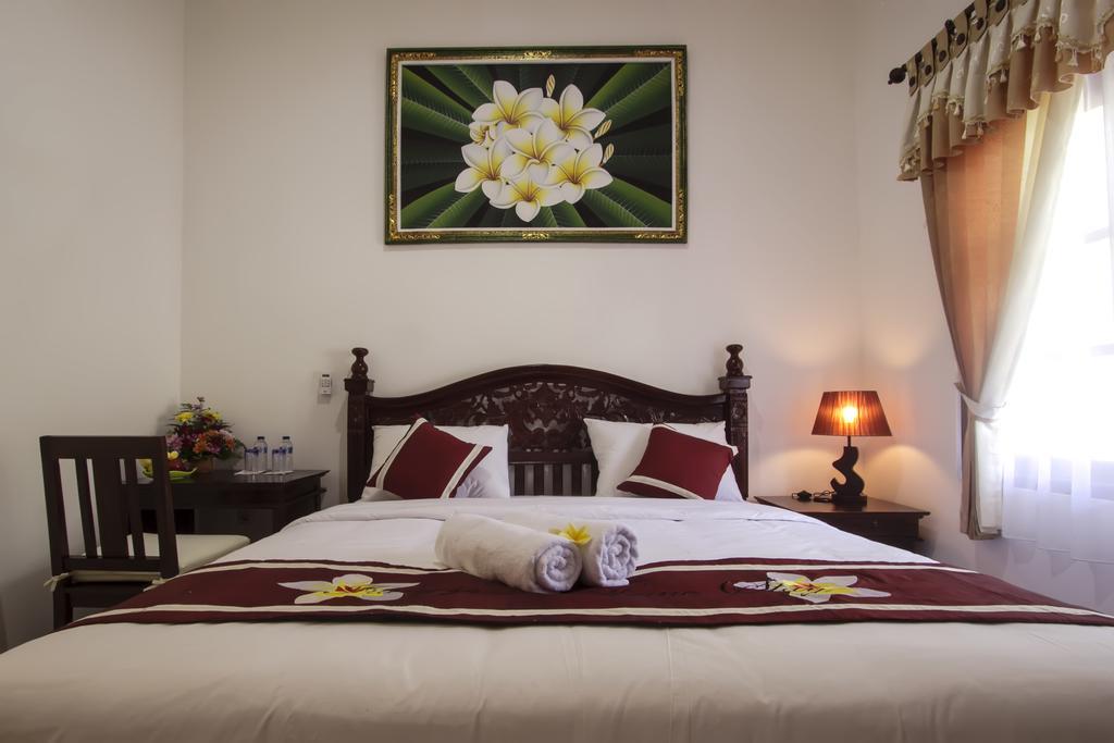 Frangipani Homestay Nusa Dua  Rom bilde